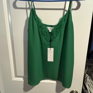 Socialite Emerald Lace Cami Top